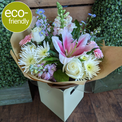 Eco-Pastel Gift Box: Pastel, fresh, and beautiful flowers delivered - Florist Choice Eco-Pastel Gift Box: A unique and eco-friendly way to send flowers. Our expert florists will create a pastel bouquet using the freshest blooms of the day.