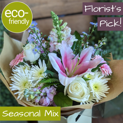 Eco-Pastel Gift Box: Pastel, fresh, and beautiful flowers delivered - Florist Choice Eco-Pastel Gift Box: A unique and eco-friendly way to send flowers. Our expert florists will create a pastel bouquet using the freshest blooms of the day.