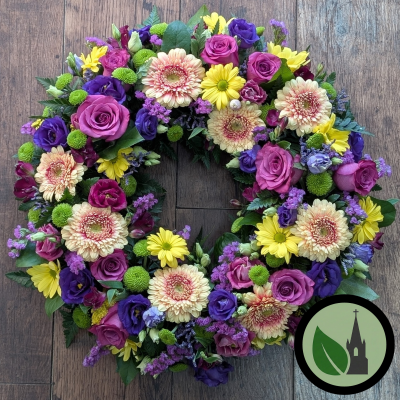 CofE Classic Wreath Darlington | Church of England Funeral Flowers - Order a Church of England compliant wreath in Darlington. Established expertise in sustainable, low-carbon funeral flowers tailored to your local parish.