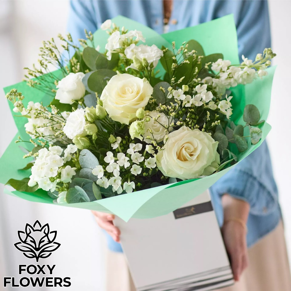 Extra Luxurious Neutral Hand-Tied Bouquet